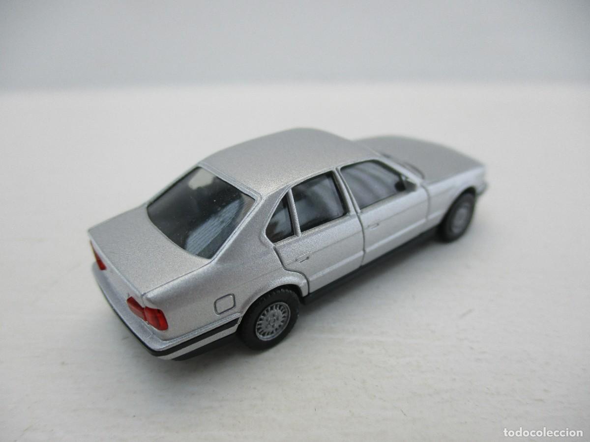 Coches a escala: COCHE ESCALA 1:87 REF LIBR - Foto 2