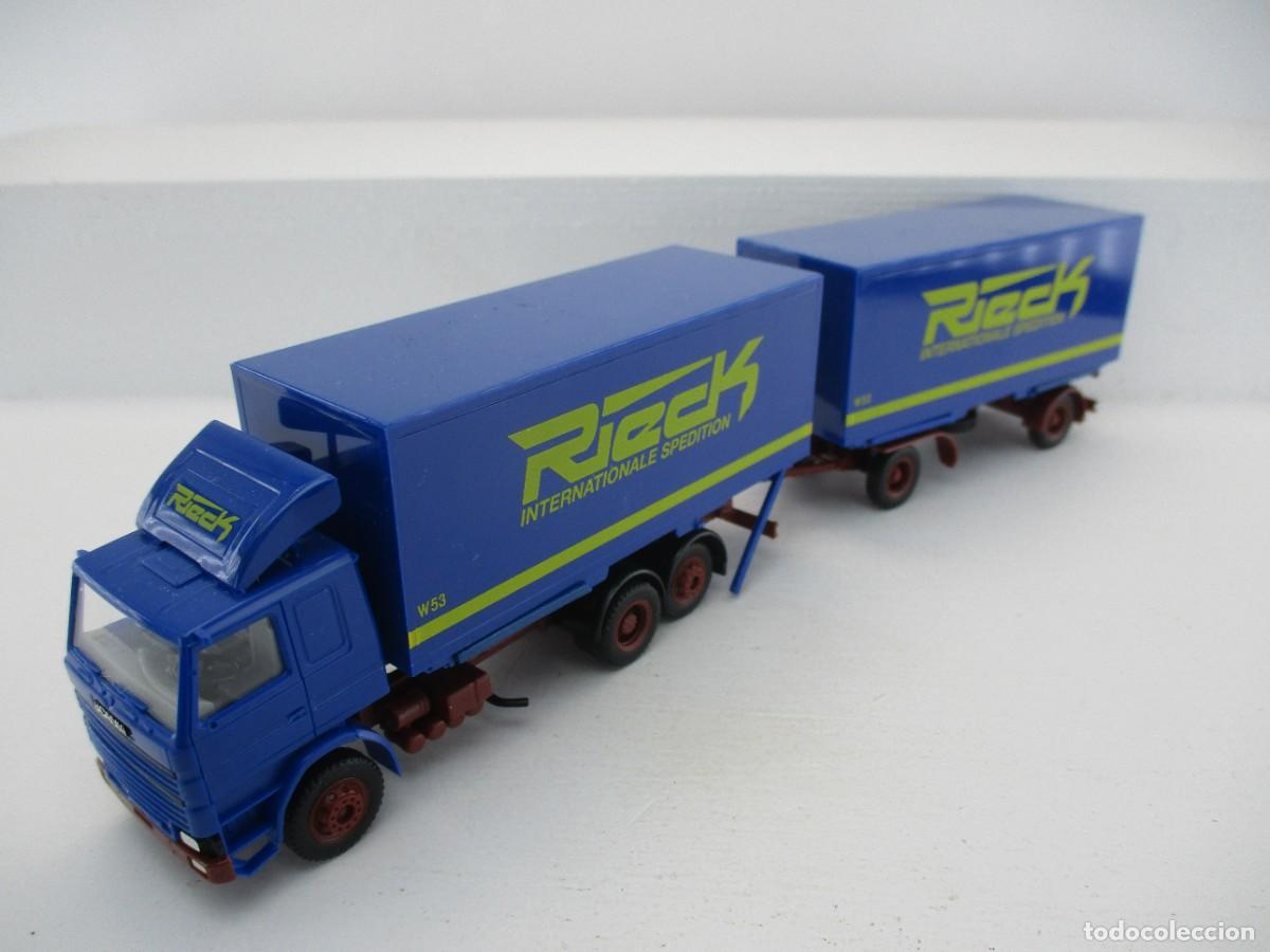 Coches a escala: CAMION HERPA 1:87 REF CM