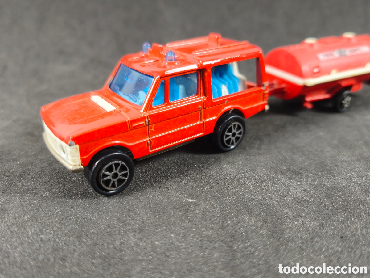 Coches a escala: Range Rover de bomberos con cisterna de Majorette - Foto 3