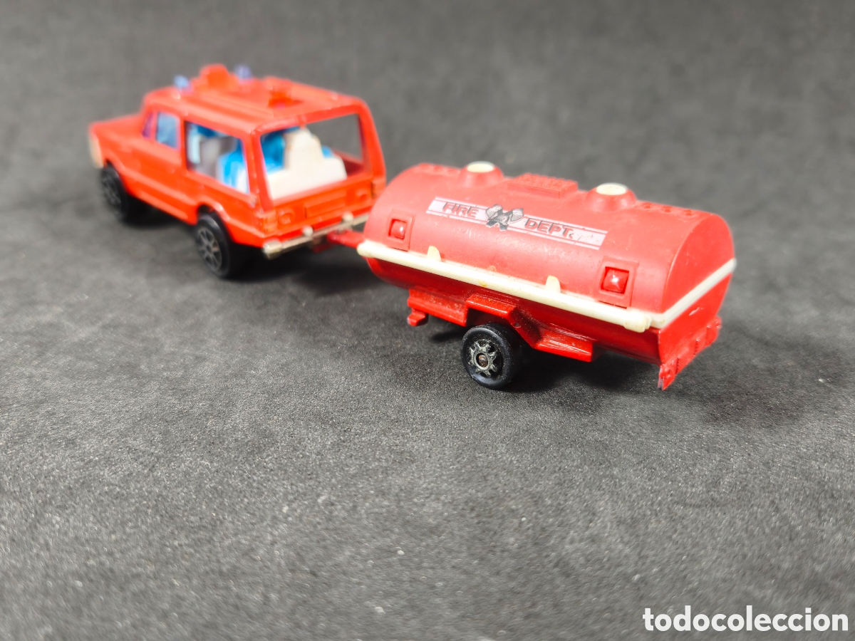 Coches a escala: Range Rover de bomberos con cisterna de Majorette - Foto 4