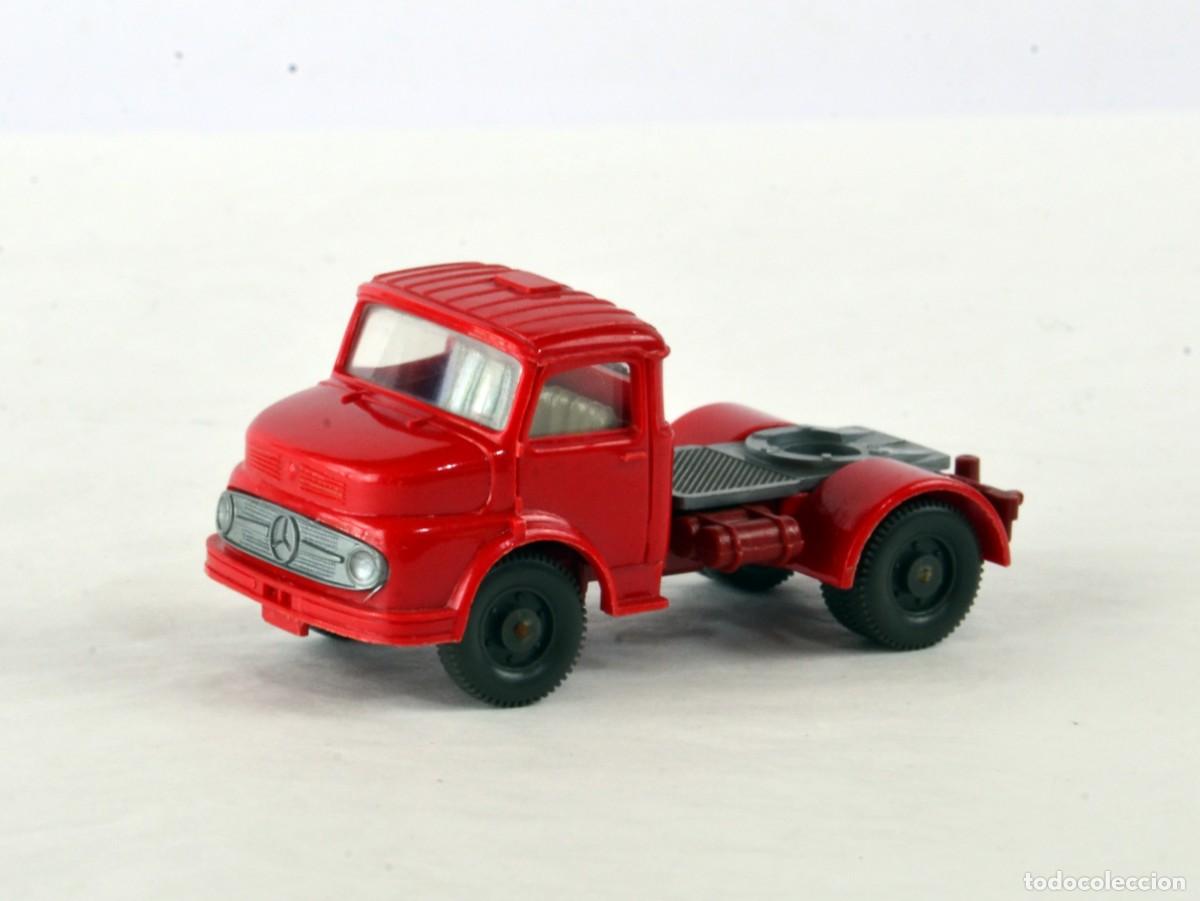 Coches a escala: Wiking Escala 1:87 H0 Antiguo Caabeza Tractora Mercedes Benz L1413 Rojo 1971 - 76