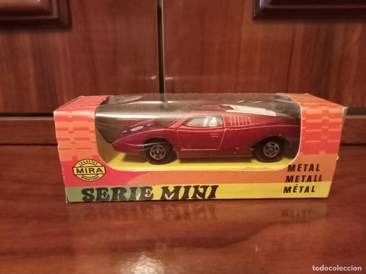 Coches a escala: Mira Lamborghini countact