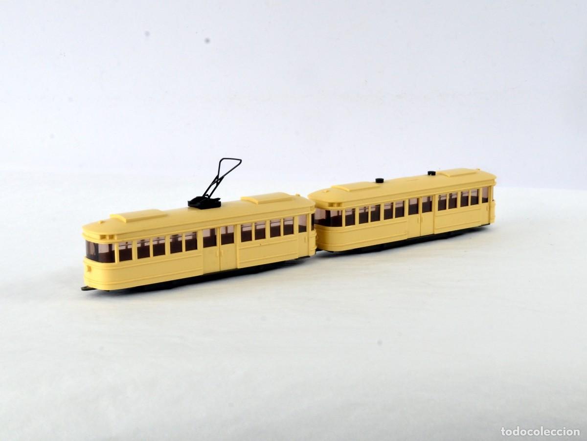 Coches a escala: Wiking Escala 1:87 H0 Tranv&iacute;a Automotor y Vag&oacute;n A&ntilde;os 80
