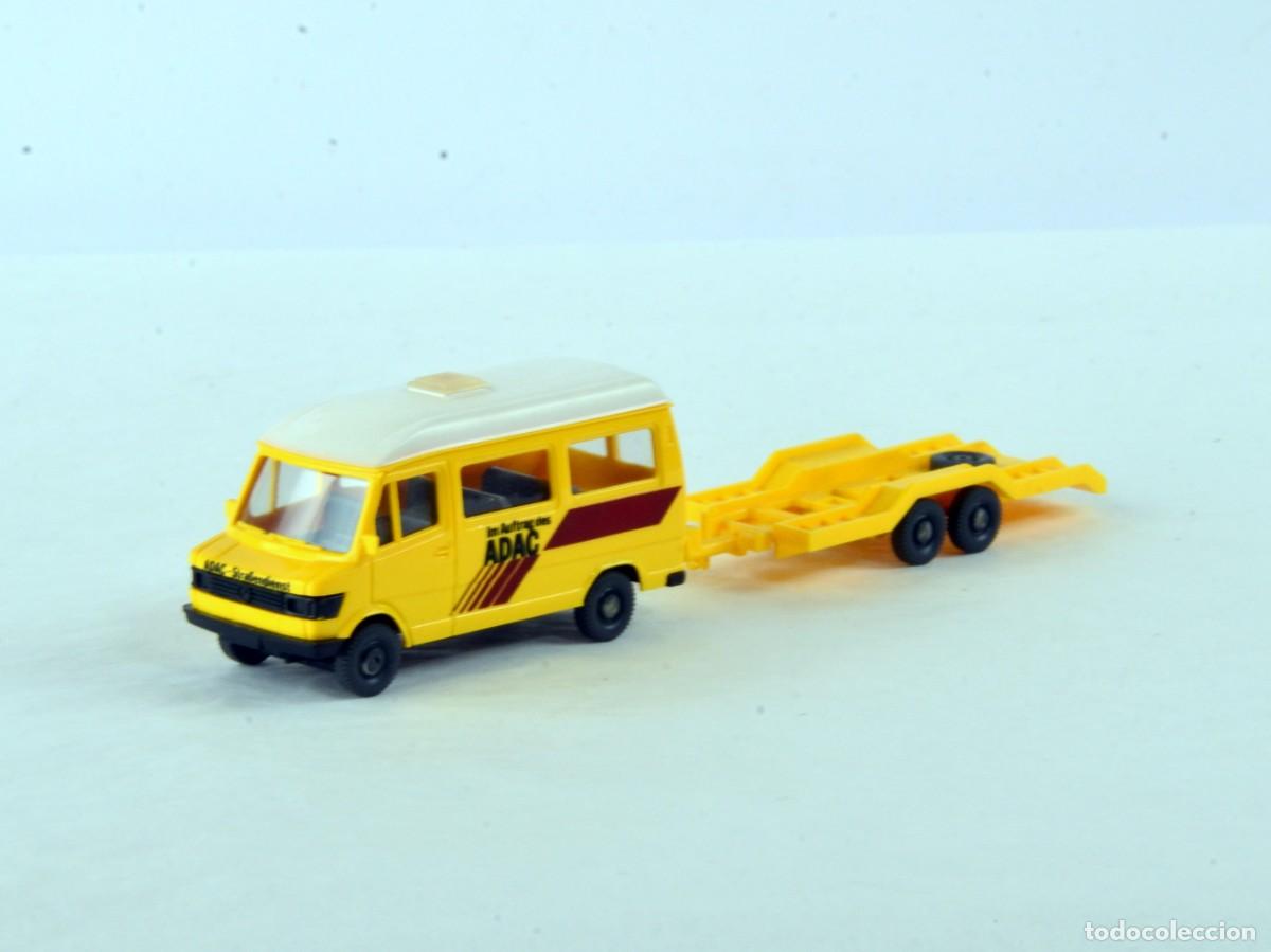 Coches a escala: Wiking Escala 1:87 H0 Mercedes Benz 207D con Remolque ADAC