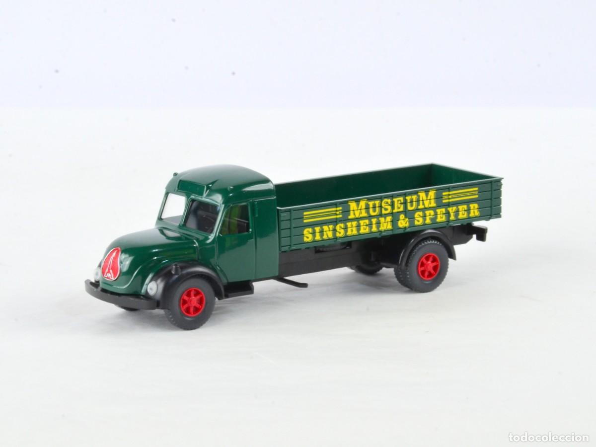 Coches a escala: Wiking Escala 1:87 H0 Cami&oacute;n Magirus S7500 Museum Sinsheim & Speyer Impecable con Caja