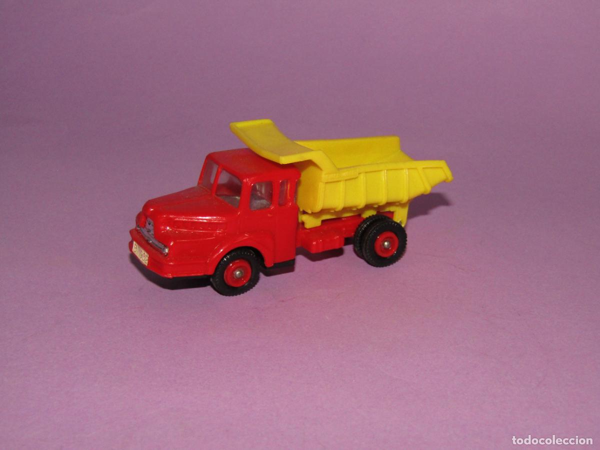 Voitures &agrave; l'&eacute;chelle: Antiguo ANGUPLAS Cami&oacute;n UNIC BENNES MARREL n&ordm; 122 de MINICARS MINI CARS Made in Spain - A&ntilde;o 1962