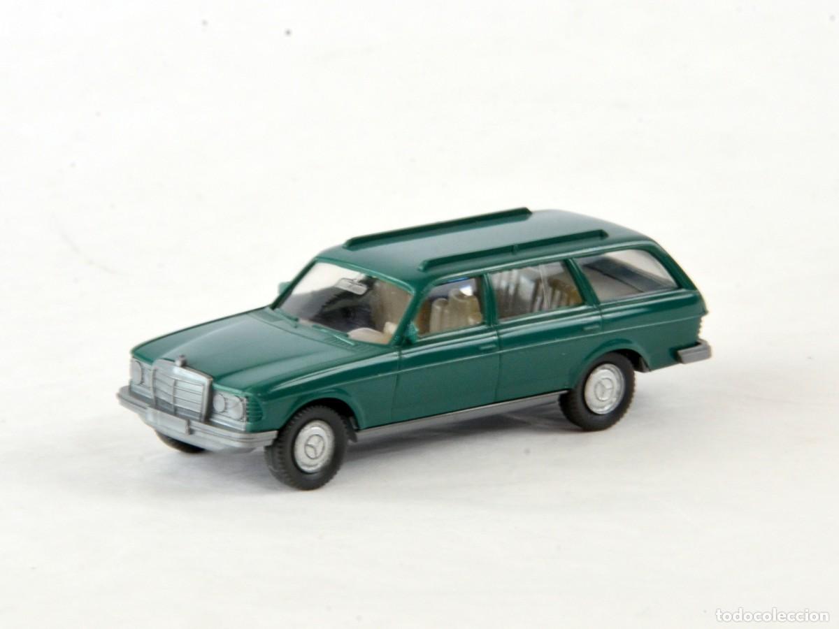 Coches a escala: Wiking Escala 1:87 H0 Mercedes Benz 250T Verde