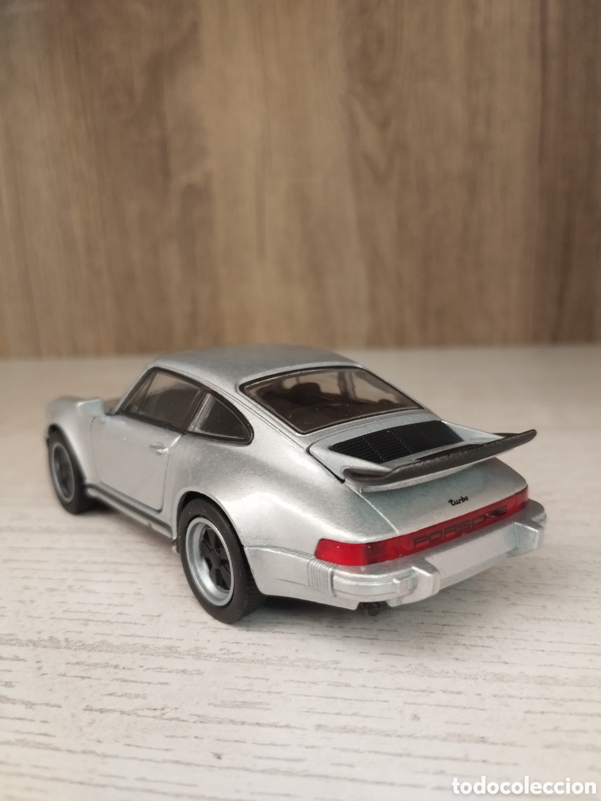 Coches a escala: PORSCHE 911 TURBO (964)
