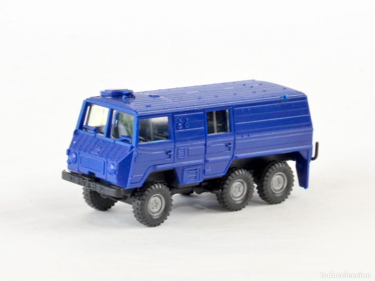 Coches a escala: Roco Escala 1:87 H0 Bomberos Steyr Puch Pinzgauer 6x6 Azul