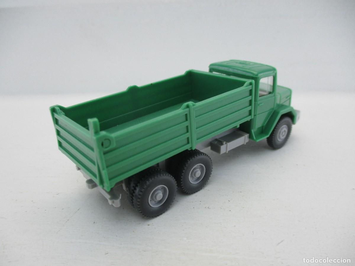 Coches a escala: CAMION ESCALA 1:87 REF HK - Foto 2