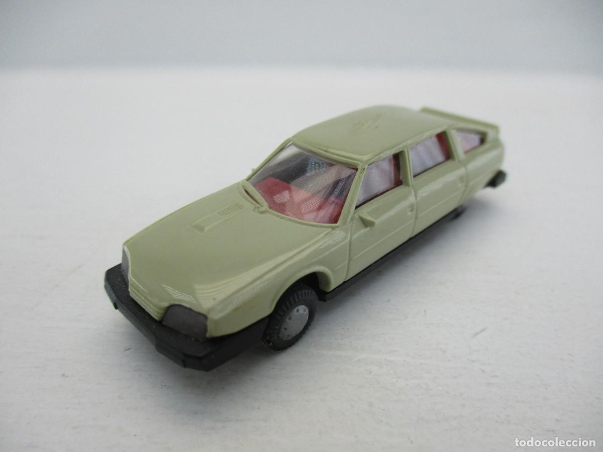 Carros em escala: COCHE ESCALA 1:87 REF LIBR