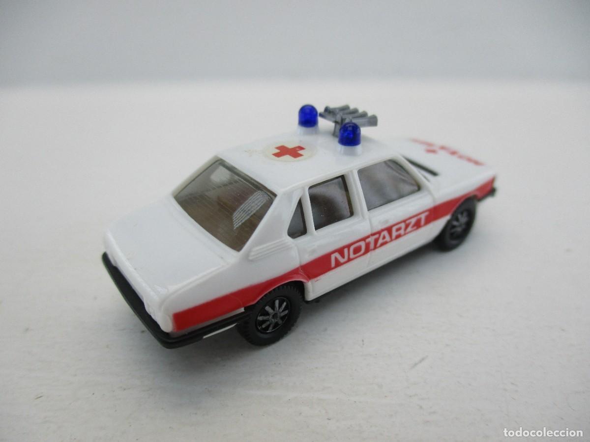 Coches a escala: COCHE ESCALA 1:87 REF LIBR - Foto 2