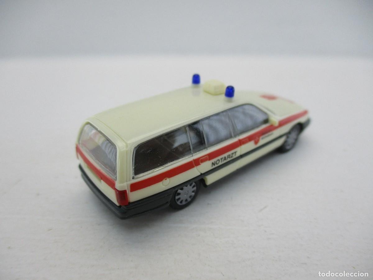 Coches a escala: COCHE ESCALA 1:87 REF LIBR - Foto 2