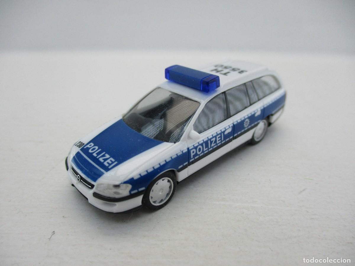 Coches a escala: COCHE ESCALA 1:87 REF LIBR - Foto 1