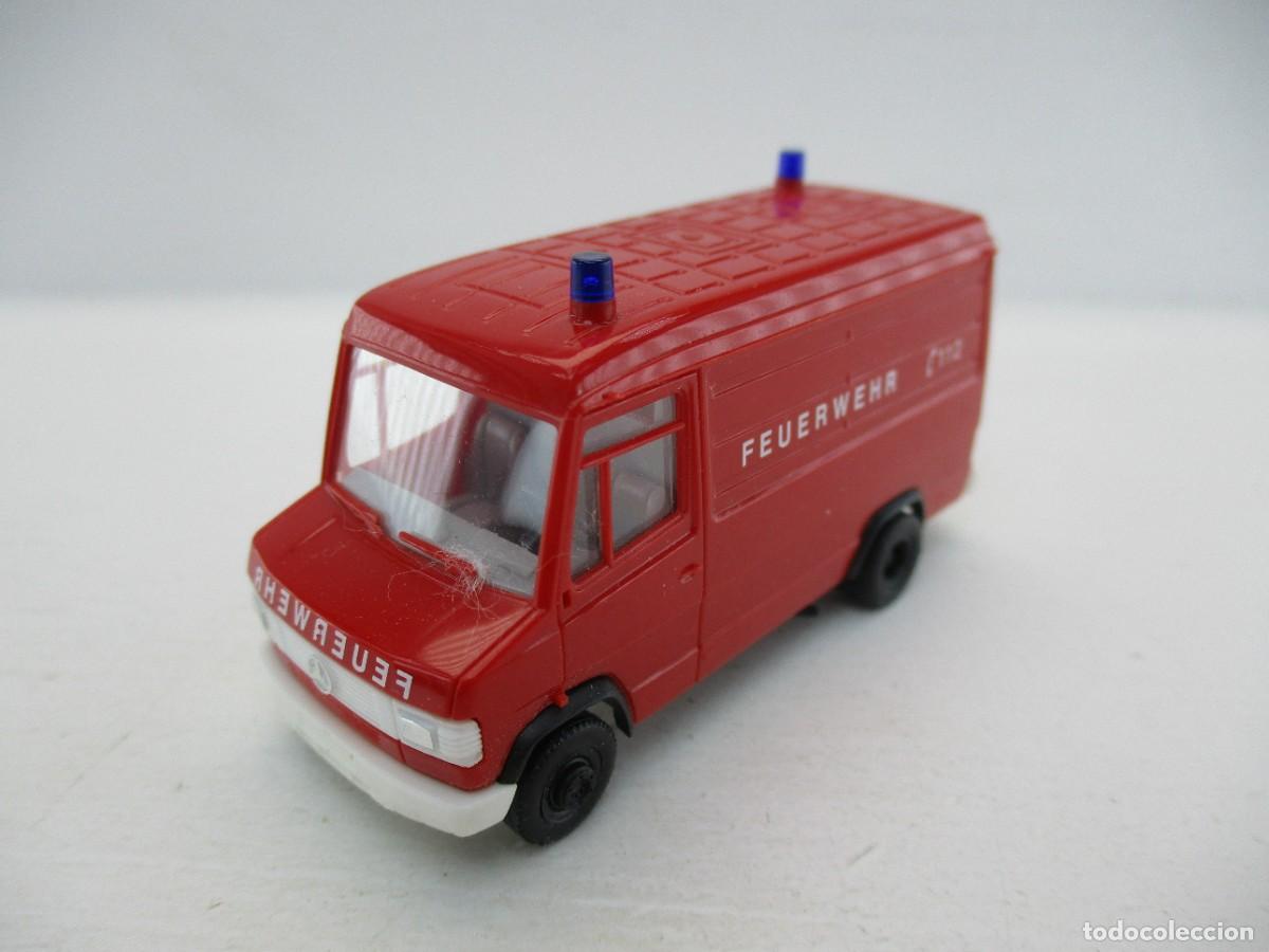 Coches a escala: COCHE ESCALA 1:87 REF LIBR - Foto 1