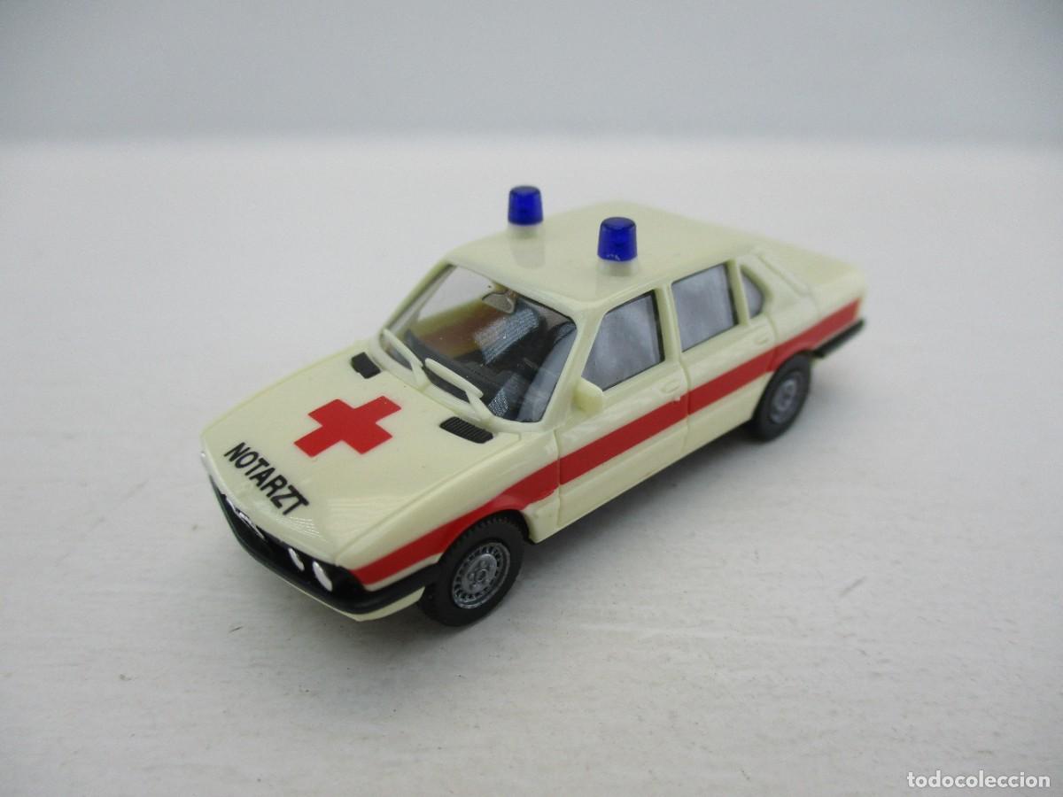 Coches a escala: COCHE ESCALA 1:87 REF LIBR - Foto 1