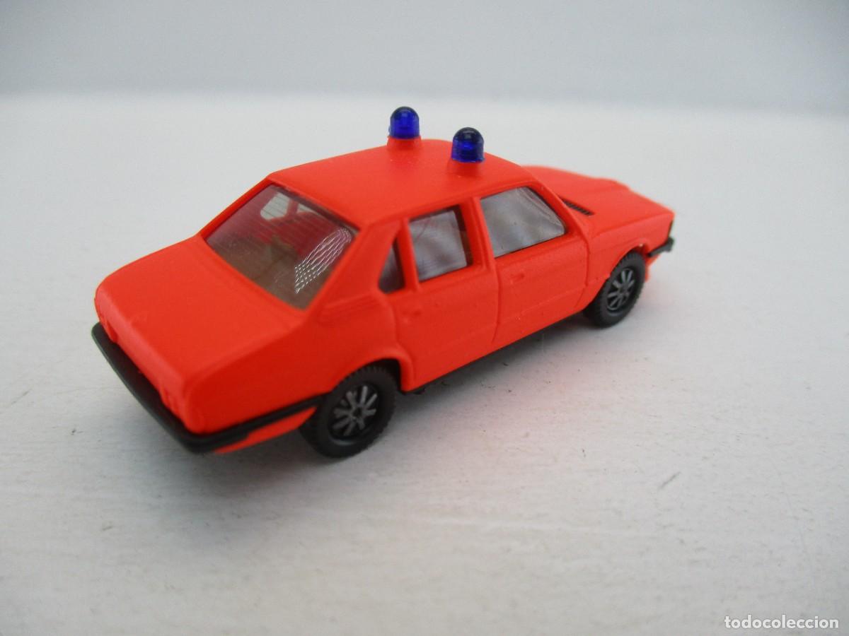 Coches a escala: COCHE ESCALA 1:87 REF LIBR - Foto 2