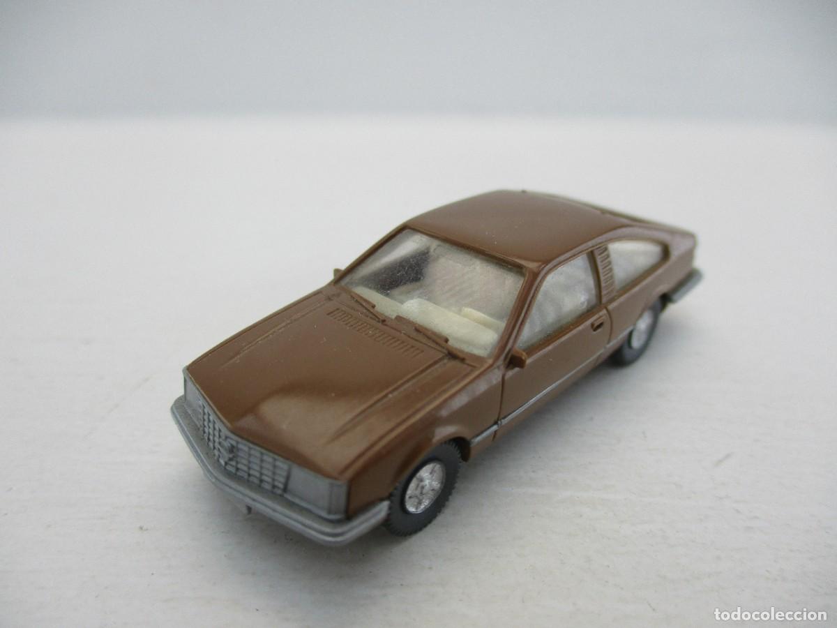 Coches a escala: COCHE ESCALA 1:87 REF LIBR - Foto 1