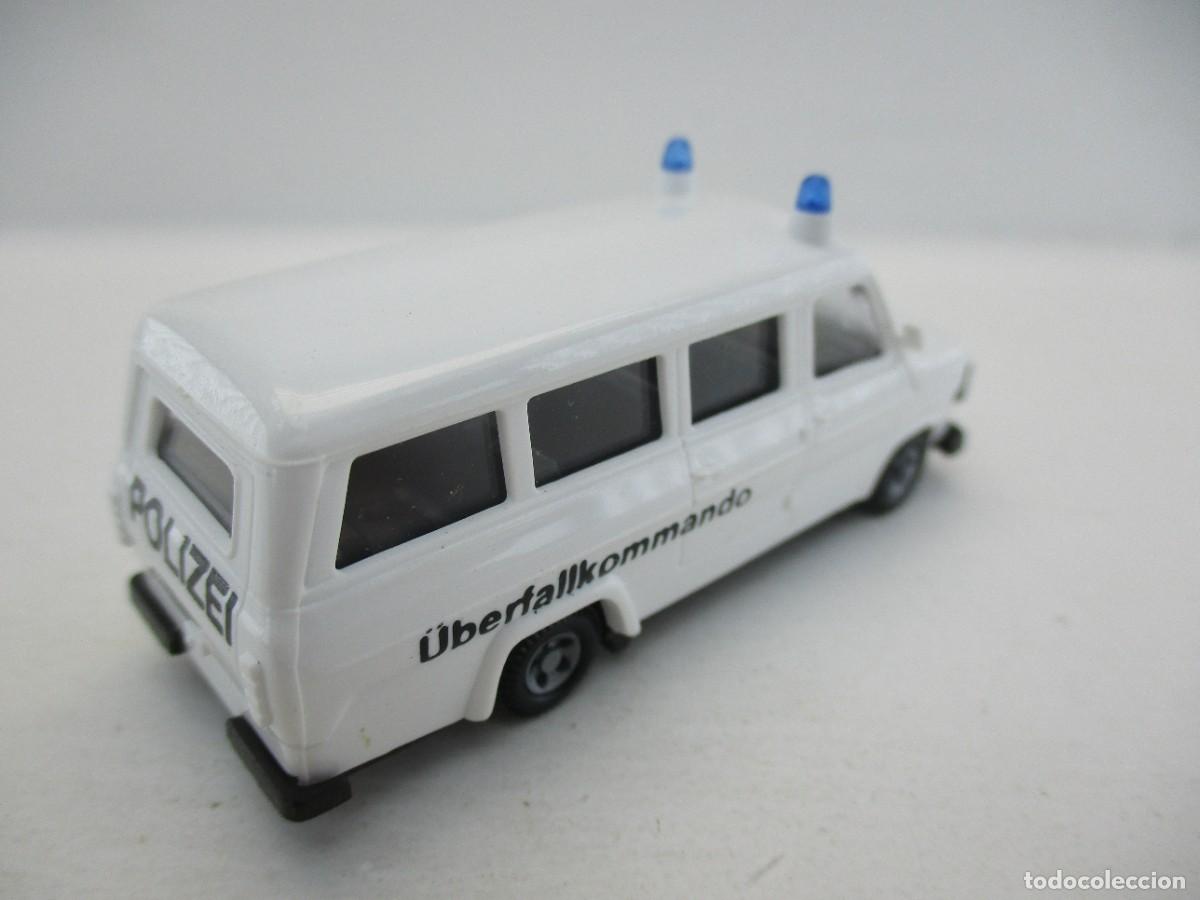 Coches a escala: COCHE ESCALA 1:87 REF LIBR - Foto 2