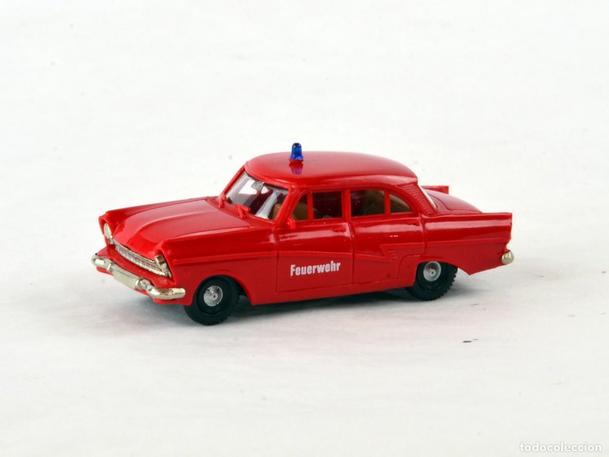 Coches a escala: Brekina Escala 1:87 H0 Bomberos Ford 17M