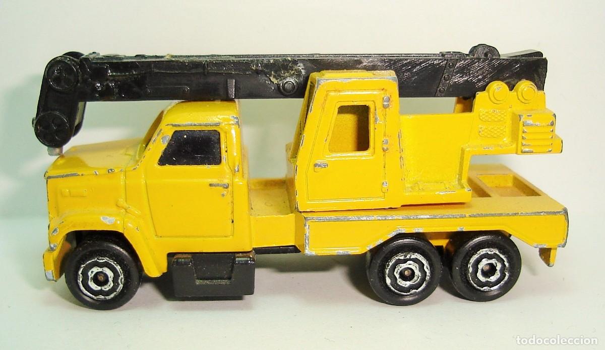 Coches a escala: CAMION FORD PLUMA MAJORETTE ESCALA 1:100 LOTE 25