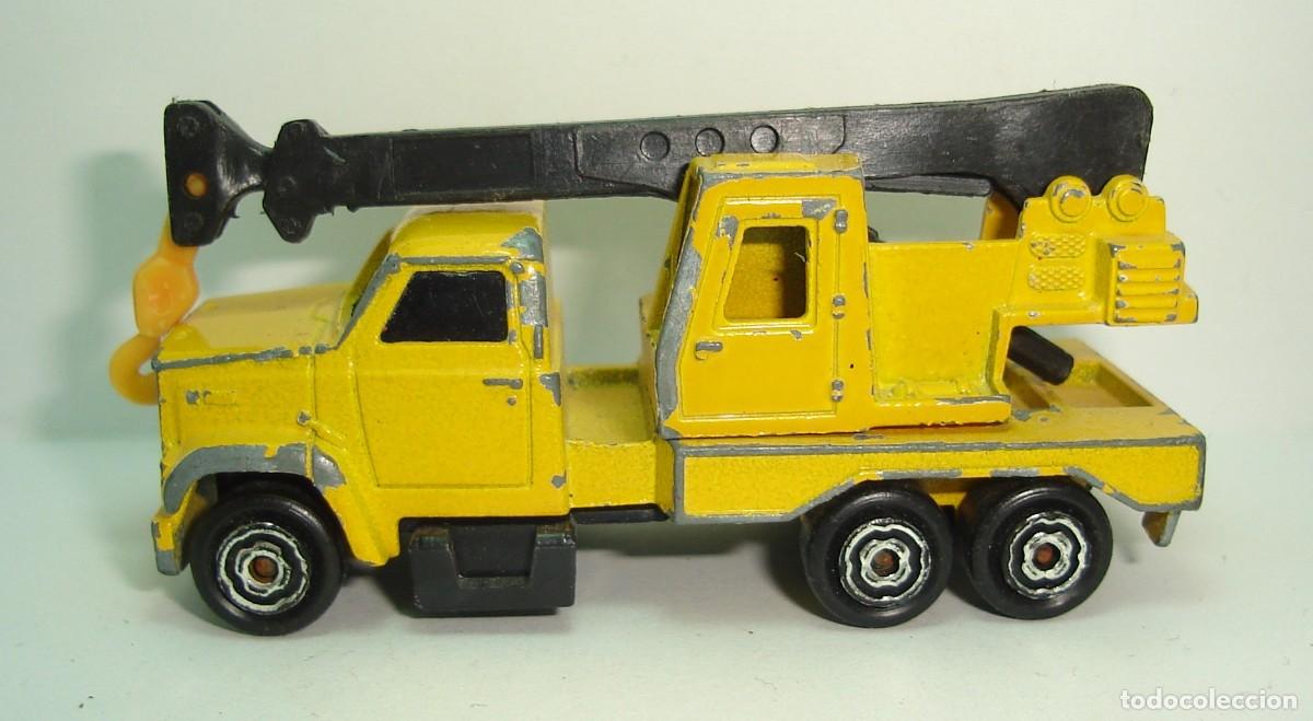 Coches a escala: CAMION FORD PLUMA MAJORETTE ESCALA 1:100 LOTE 27