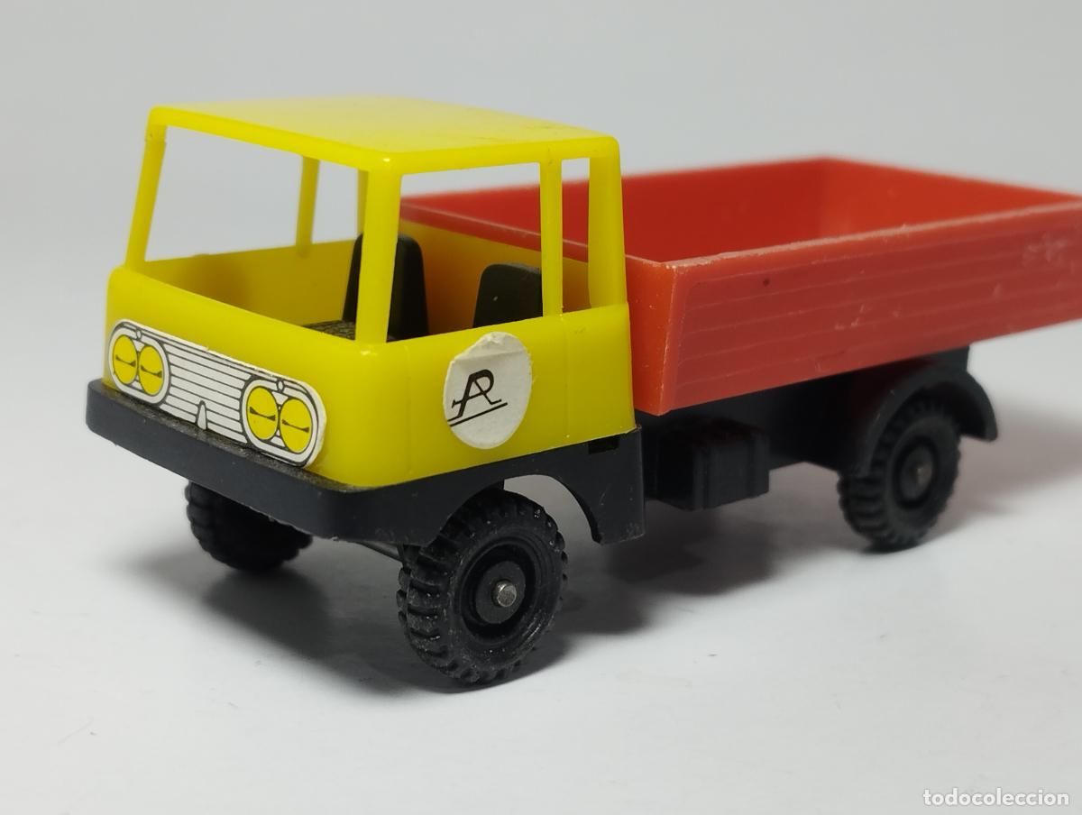 Coches a escala: CAMION CARGA DE PLASTICOS ALBACETE TIPO VAM SHAMBERS LA ILUSION CARAMELOS KIOSKO PIPERO