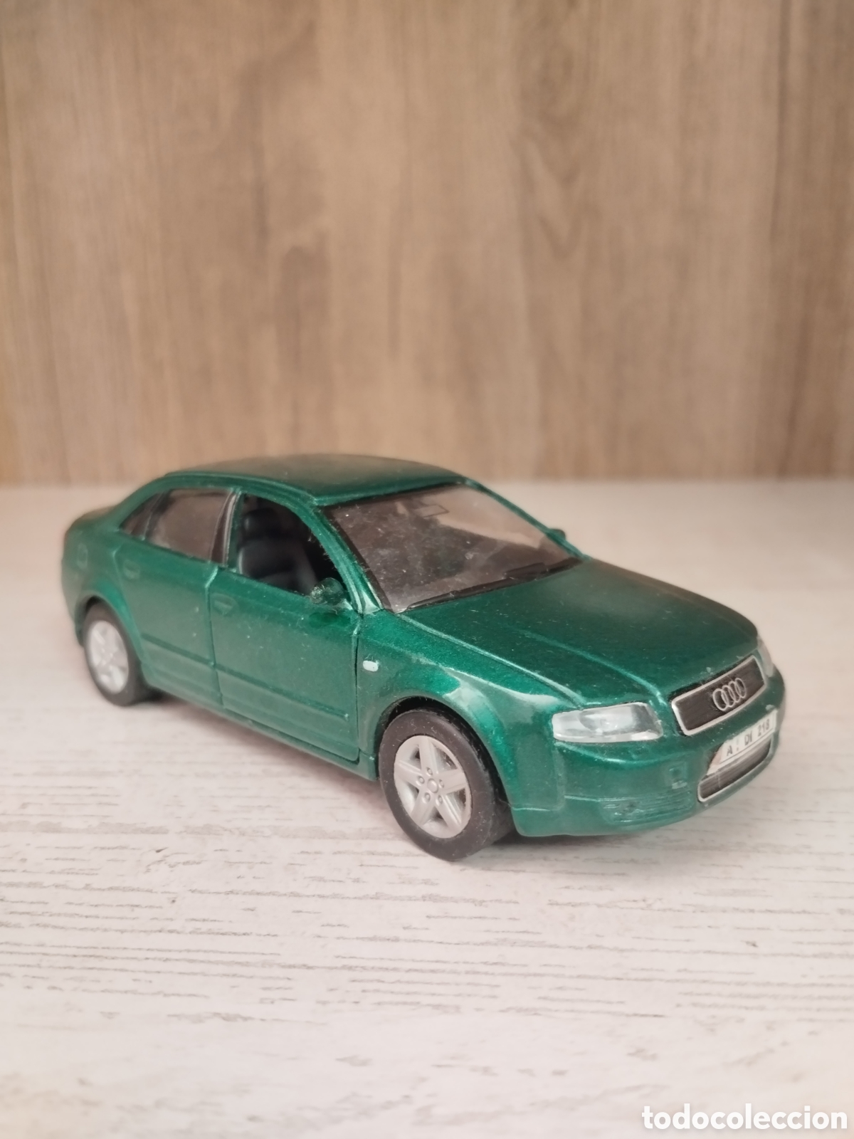Coches a escala: AUDI A4 B5 e 1.36 WELLY