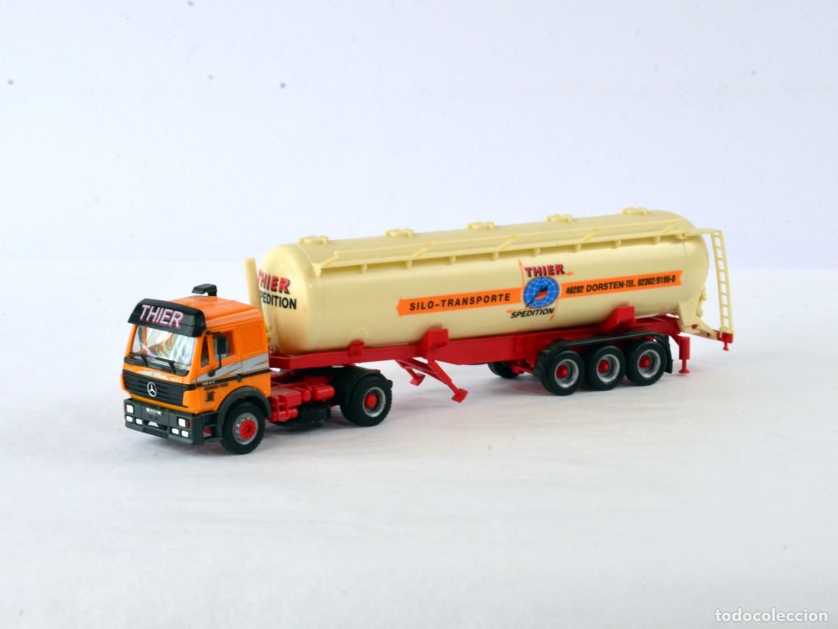Coches a escala: Herpa Escala 1:87 H0 Cami&oacute;n Silo Articulado Mercedes Benz SK 1844 Thiel con Caja