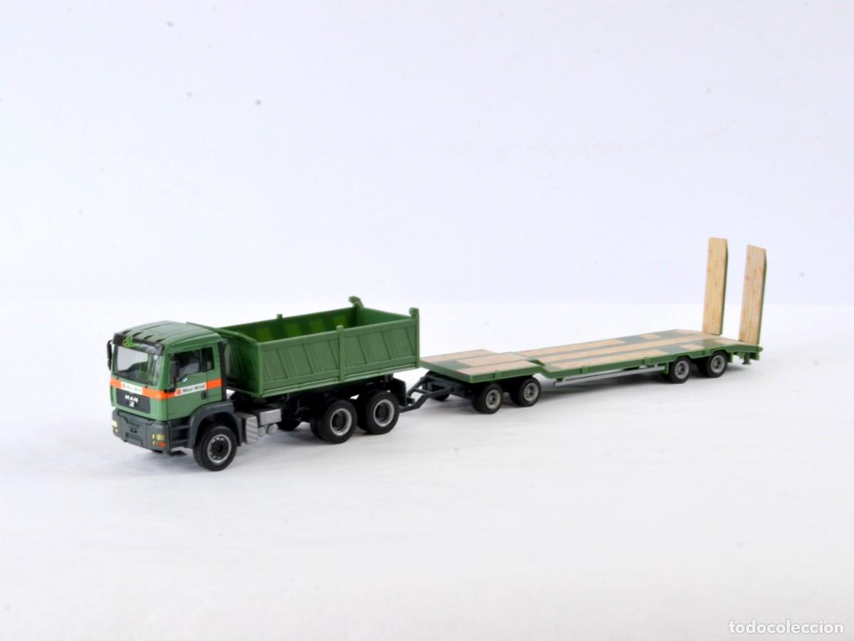 Coches a escala: Herpa Escala 1:87 H0 Cami&oacute;n Volquete MAN TGA M con Remolque Cama Baja Teleros &rdquo;Max Wild&rdquo; con Caja