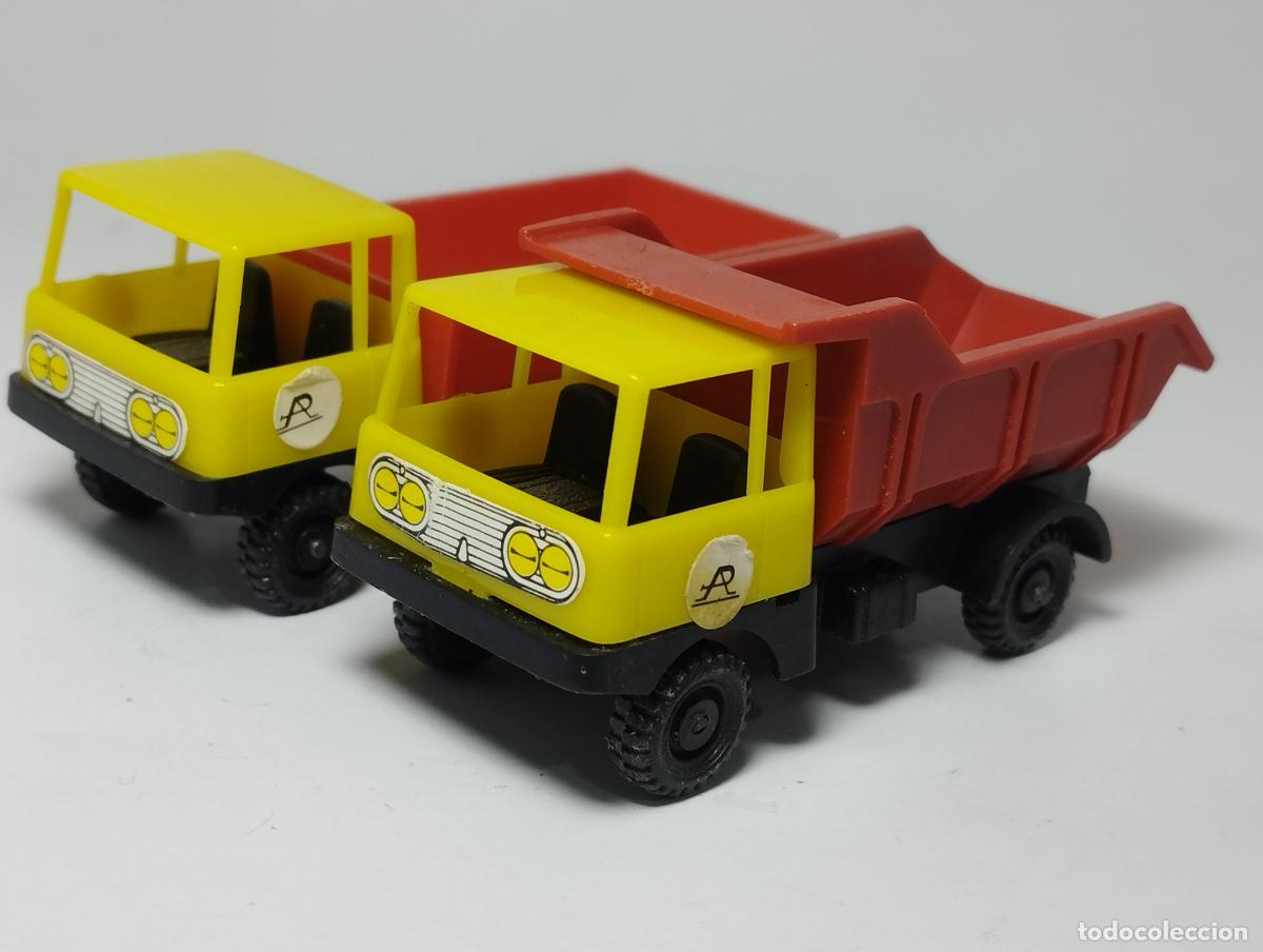 Carros em escala: LOTE 2 CAMION CARGA DUMPER DE PLASTICOS ALBACETE VAM SHAMBERS LA ILUSION CARAMELOS KIOSKO PIPERO