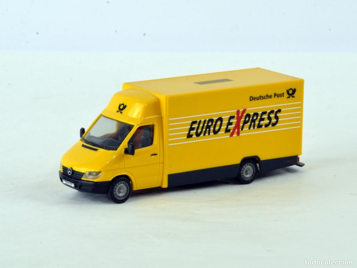 Coches a escala: Herpa Escala 1:87 H0 Cami&oacute;n Mercedes Benz Sprinter DP Euro Express con Caja