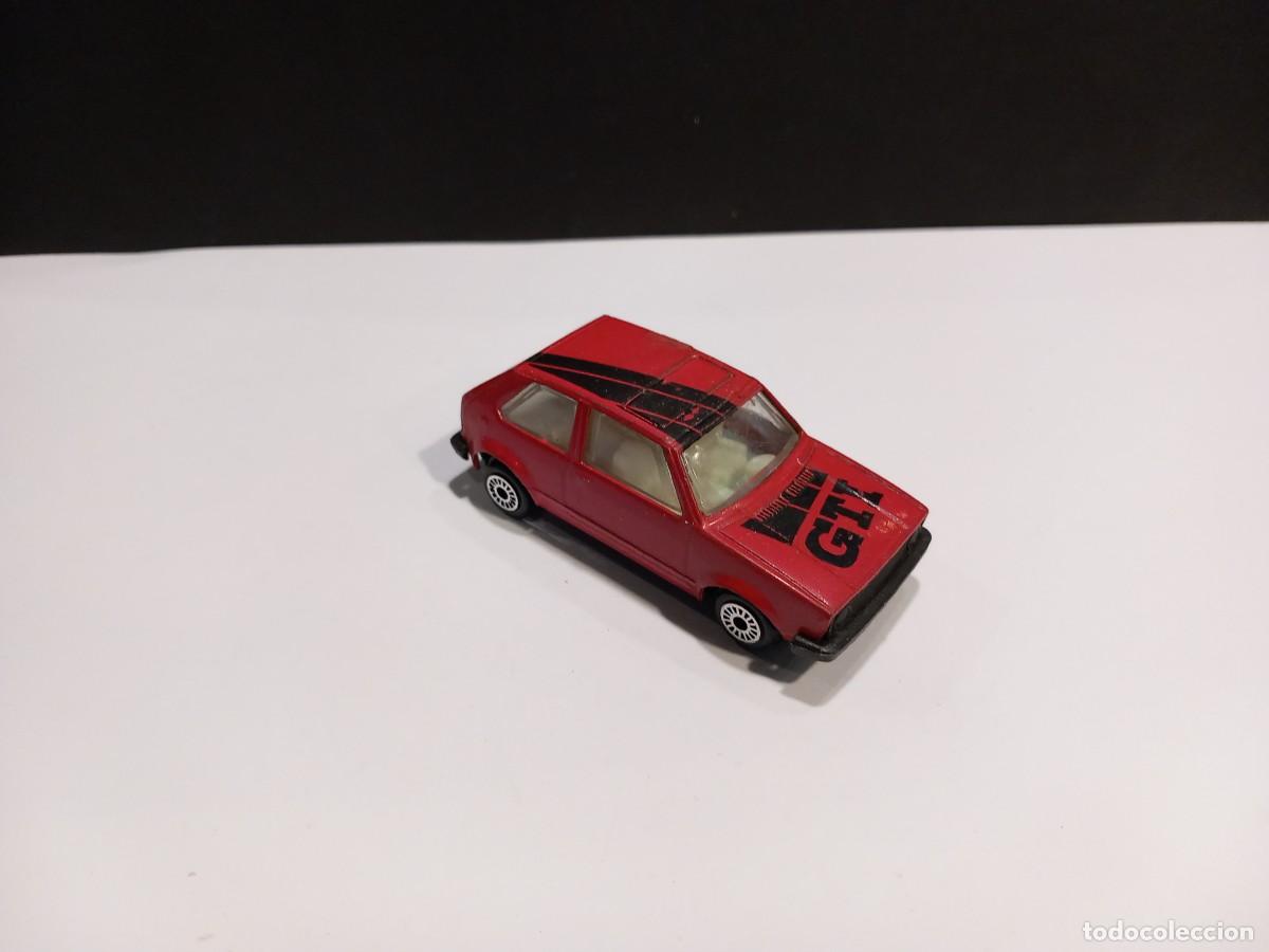 Coches a escala: VOLKSWAGEN GOLF / COMPRA MIN&Iacute;MA 5 &euro;