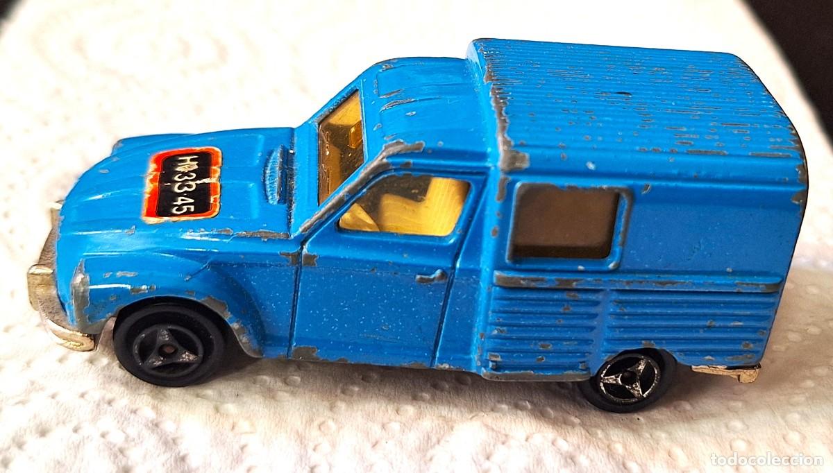 Coches a escala: COCHE ESCALA ANTIGUO - FURG. ACADIANE - A&Ntilde;OS 80 - MARCA MAJORETTE