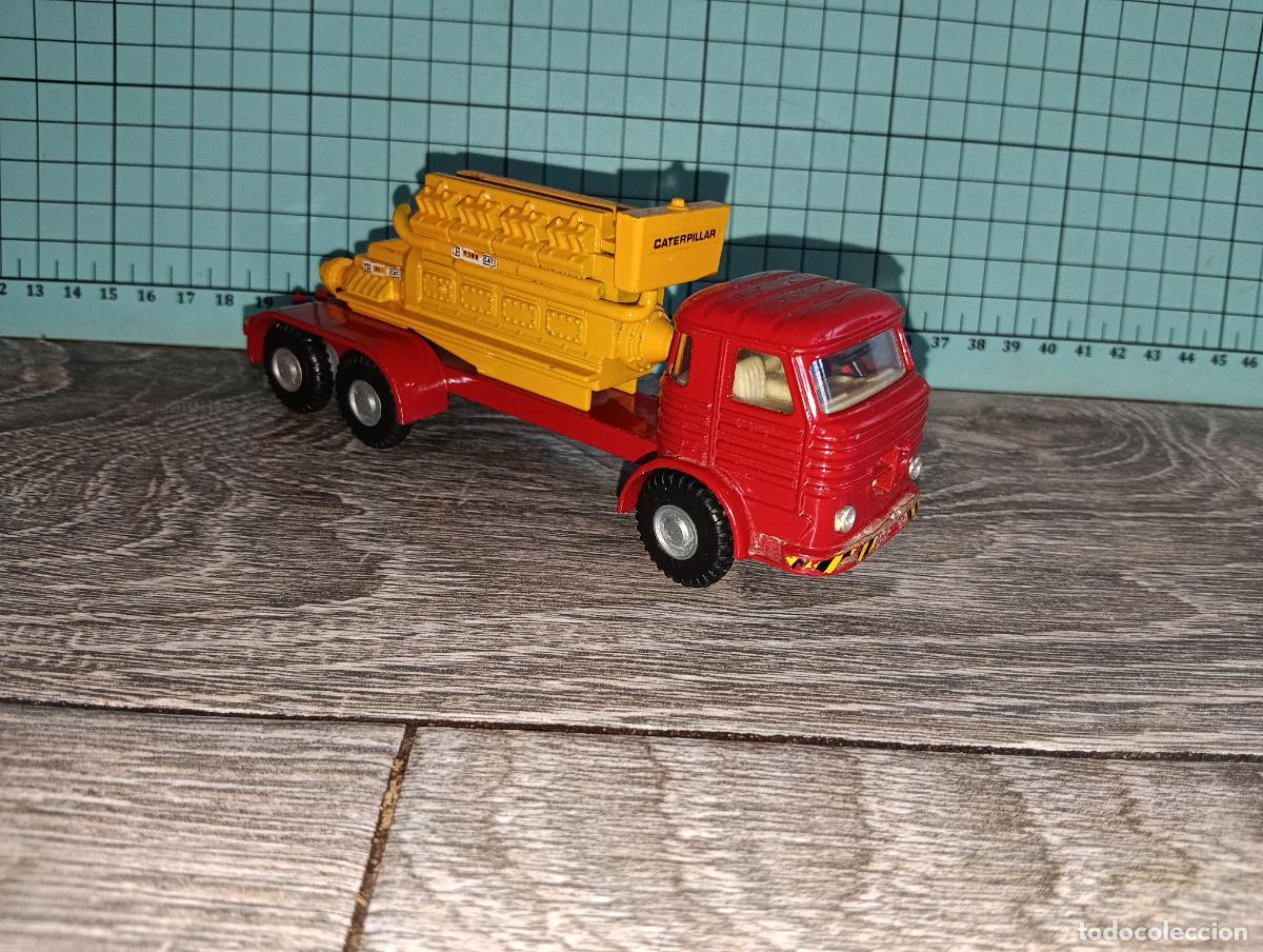 Coches a escala: Caterpillar Cami&oacute;n Pegaso 1065 trailer con motor marino D399 Escala 1/50 Joal a&ntilde;os 70