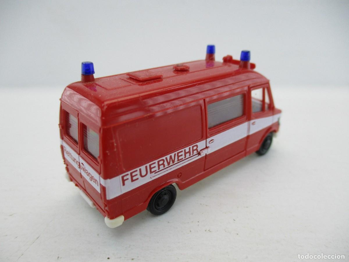 Coches a escala: COCHE ESCALA 1:87 REF FJ - Foto 2