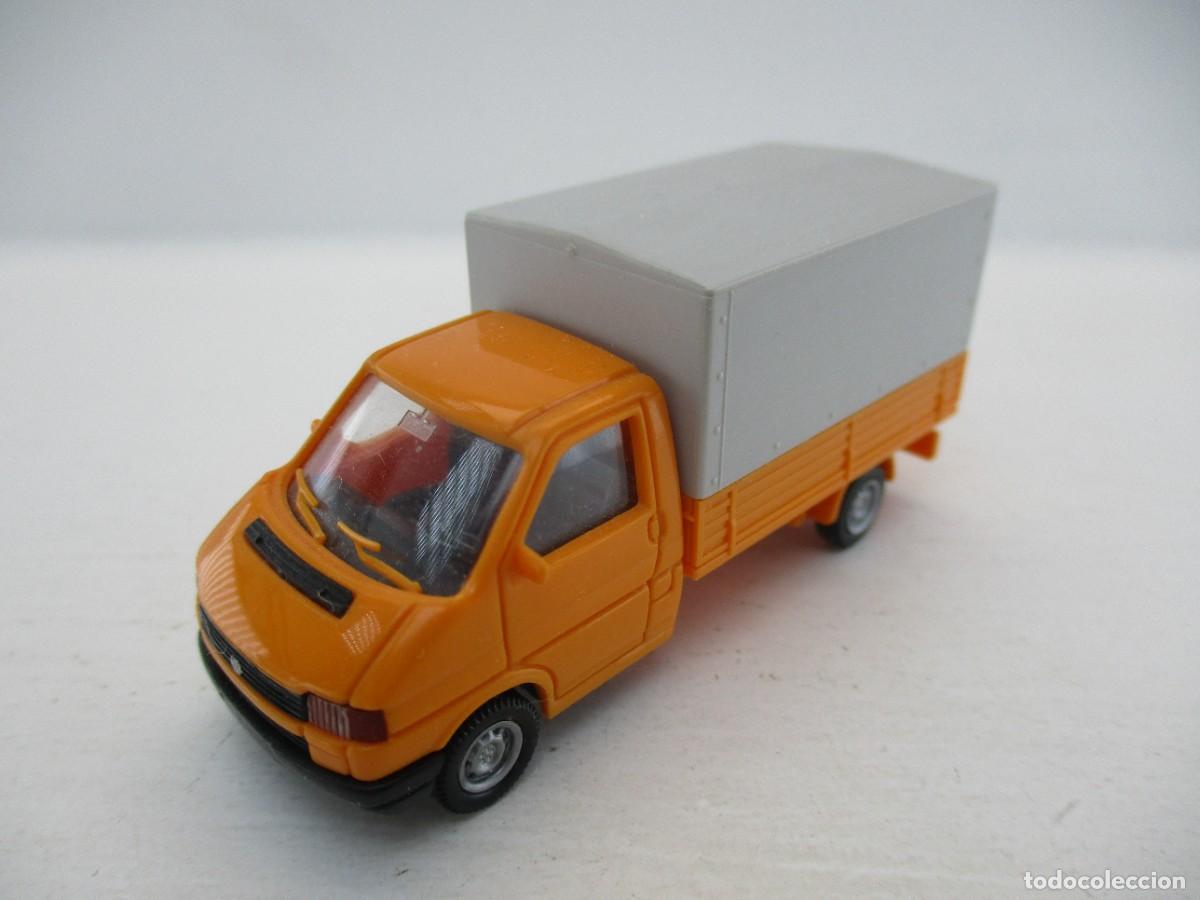 Coches a escala: COCHE ESCALA 1:87 REF FJ