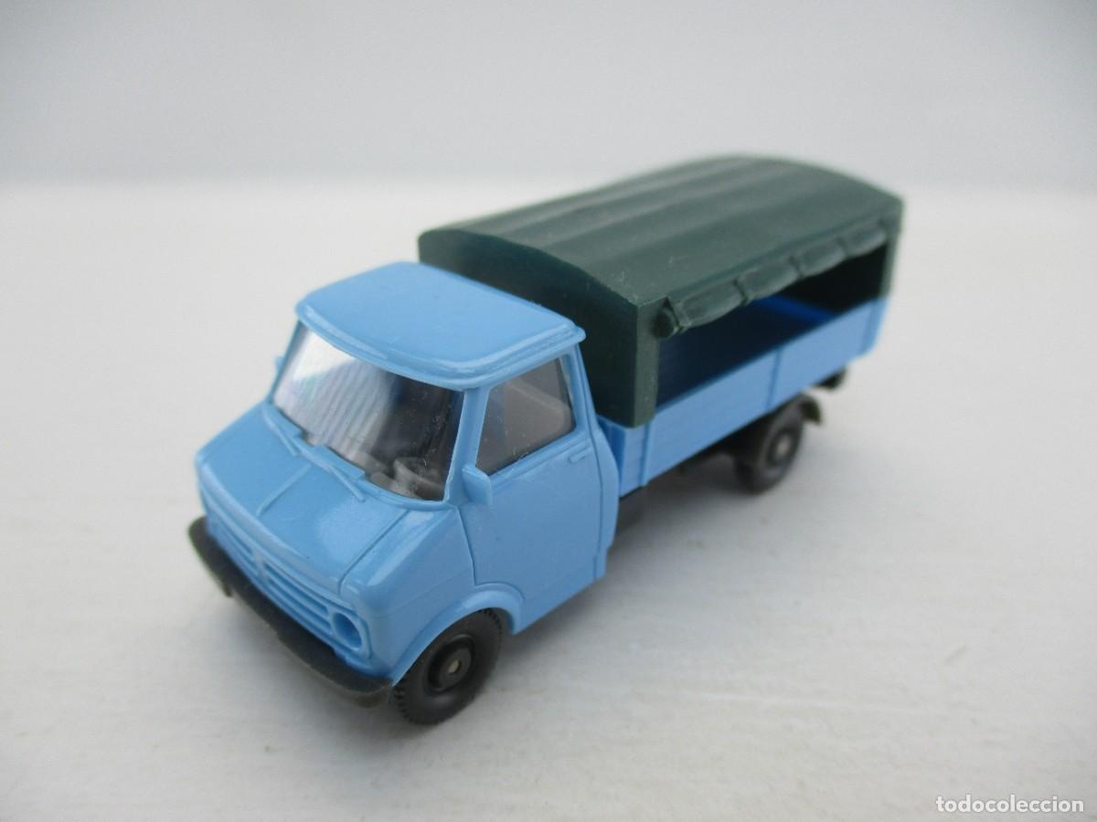 Coches a escala: COCHE ESCALA 1:87 REF FJ