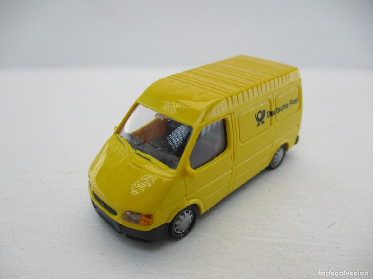 Coches a escala: COCHE ESCALA 1:87 REF FJ