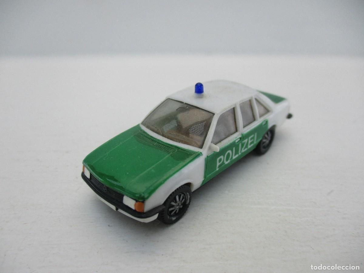 Coches a escala: COCHE ESCALA 1:87 REF FK - Foto 1