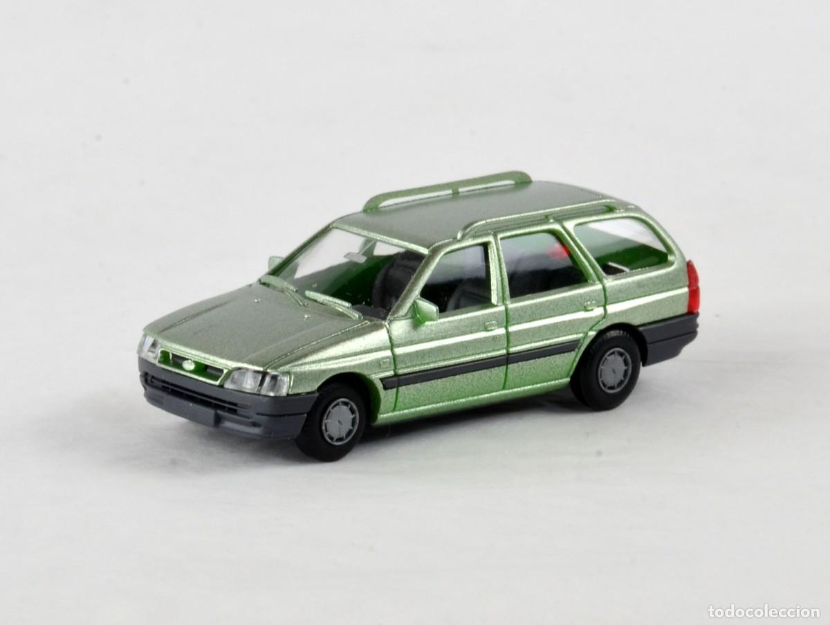 Coches a escala: Rietze Escala 1:87 H0 Ford Escort Turnier Impecable con Caja
