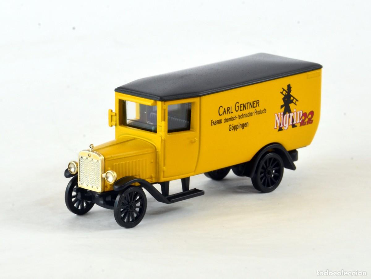 Coches a escala: M&auml;rklin Escala 1:87 H0 Cami&oacute;n Hist&oacute;rico Benz Nigrin 22