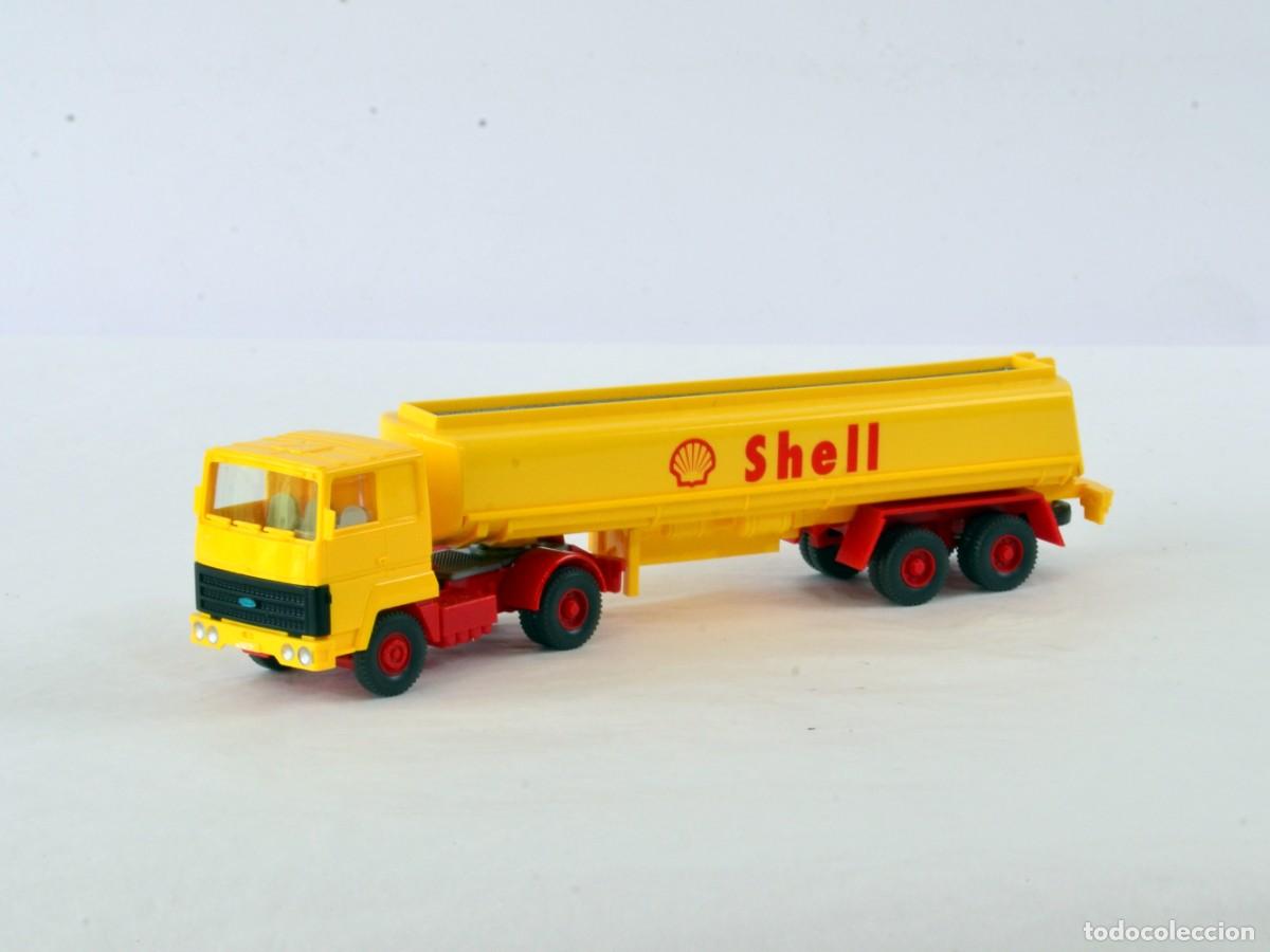 Coches a escala: Wiking Escala 1:87 H0 Cami&oacute;n Articulado Cisterna Ford Transcontinental Shell con Caja