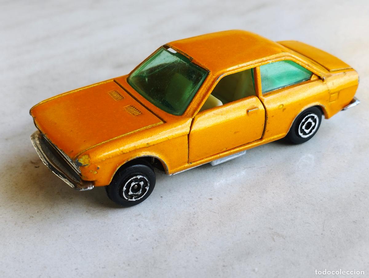 Voitures &agrave; l'&eacute;chelle: SEAT 124 SPORT COUPE GUISVAL CAMPEON 1,64 NARANJA METALIZADO