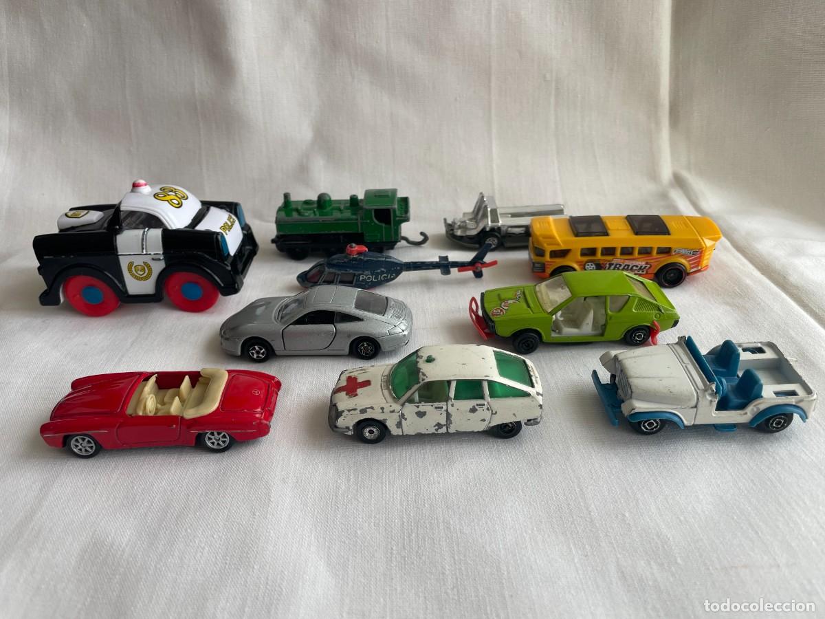 Coches a escala: LOTE DE COCHES Y VEH&Iacute;CULOS MET&Aacute;LICOS VINTAGE