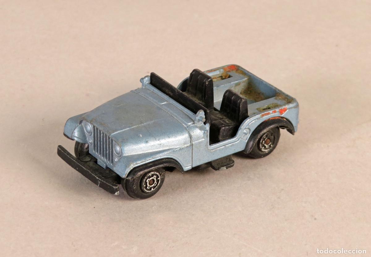 Coches a escala: Jeep Willis Guisval Made in Spain 1/64 azul metalizado a&ntilde;os 80