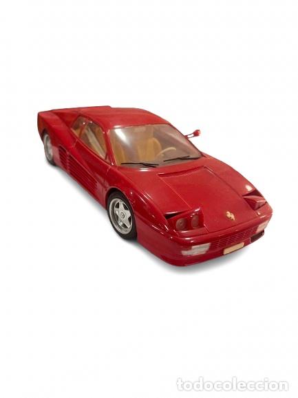 Coches a escala: Ferrari Testarossa de Juguete - R&eacute;plica Detallada