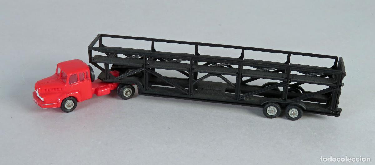 Coches a escala: Cami&oacute;n UNIC portacoches Norev Transport voitures 1/86 France