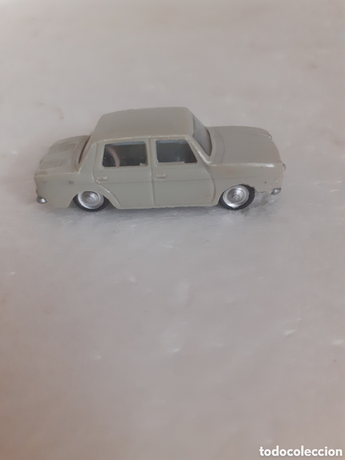 Coches a escala: EKO COCHE SIMCA 1000 GRIS - Foto 3
