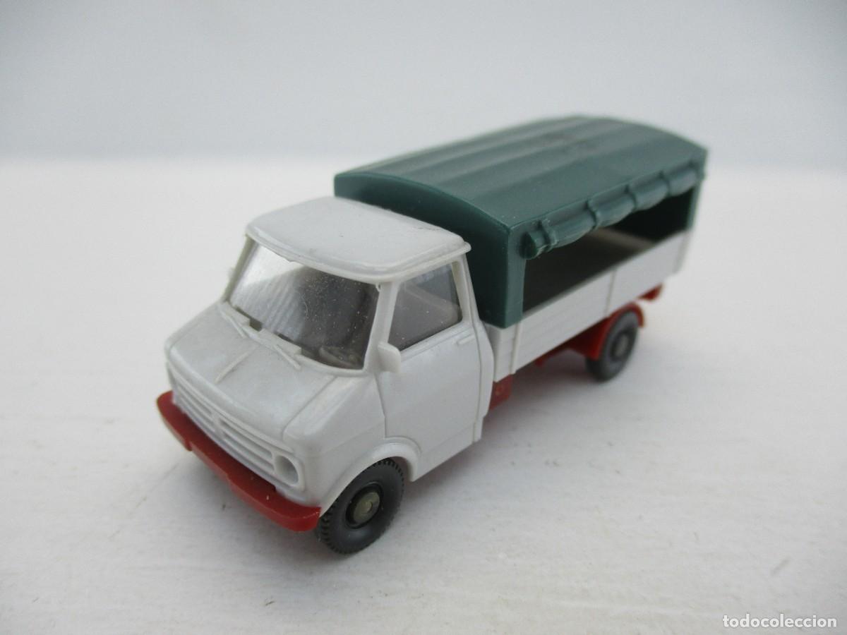 Voitures &agrave; l'&eacute;chelle: COCHE ESCALA 1:87 REF B14